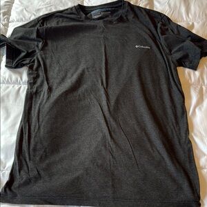 Columbia Men's Charcoal Short Sleeve Tee